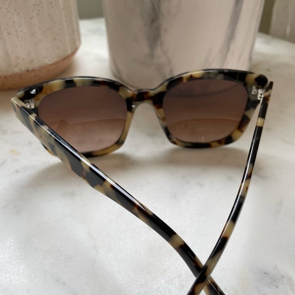 COPY - Warby Parker Aubrey Narrow Sunglasses - Picture 4 of 8